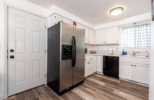 Veterans Park House | Hidden Gem In Boise!