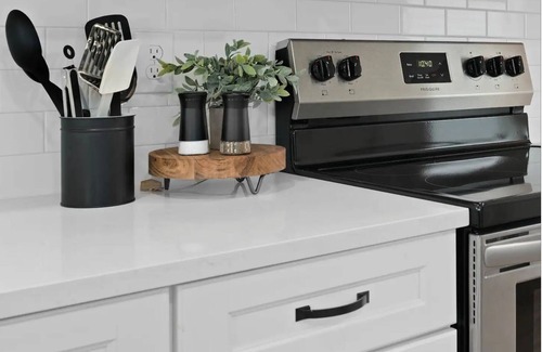 Winter Haven House | - HIDDEN GEM - Spacious, minimal and clean! Legoland + Disney