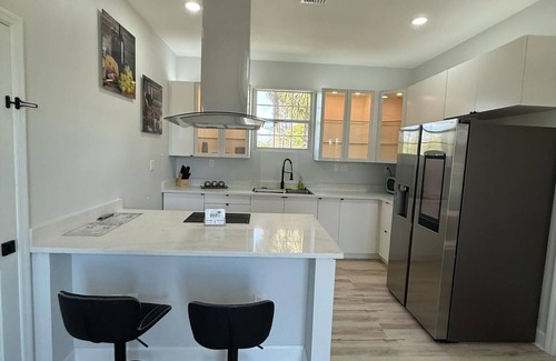 Palm River-Clair Mel Apartment | Hidden Getaway - Apartment A