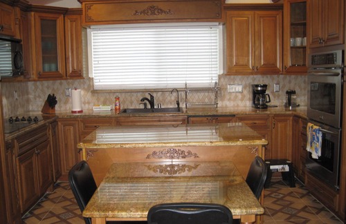 Fair Oaks House | Hidden Oasis with pool and garden