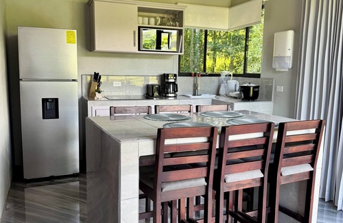 Penas Blancas Cabin | Hidden River Lodge