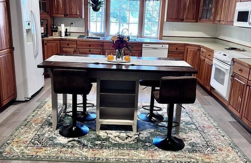 Andover House | Hideaway at Highland Lake