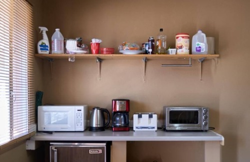 Rocky Ford Hotel | High Chaparral Inn