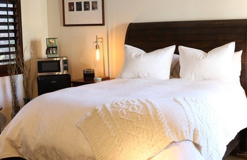 Novato Apartment | High-End Private Suite with Deck & Mountain Views in Prime Marin County Location