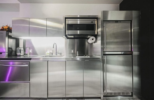 Las Vegas Apartment | High Floor Studio Strip View w/Open Balcony at Palms Place