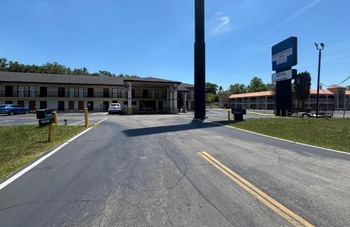 Alachua Hotel | High Springs Inn Soon to be Clarion Pointe