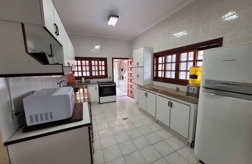 Peruibe House | HIGH STANDARD, 6 SUITES WITH AIR CONDIC, LARGE POOL, PRIVILEGED LOCATION