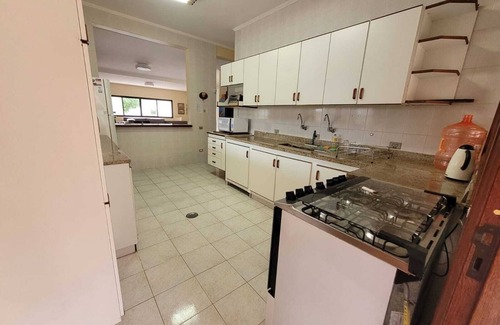 Peruibe House | HIGH STANDARD, 6 SUITES WITH AIR CONDIC, LARGE POOL, PRIVILEGED LOCATION