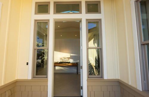 Old Town House | High Tide Haven - Hot Tub Harbor Views