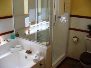 Steenberg Estate House | High Timbers Lodge