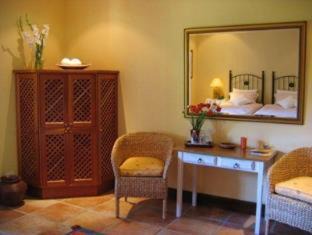 Steenberg Estate House | High Timbers Lodge