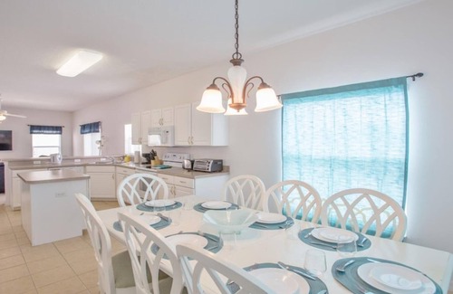 Highgate Park Villa | Highgate at Legacy Park - 4 Bed 3 Baths Villa