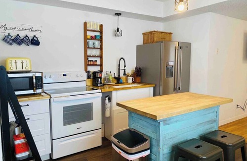 Highland Apartment | Highland: Driftless Fun Awaits