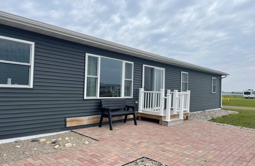 Devils Lake House | "Highlander" House 4 Bedroom, 3 Bath- Ackerman Valley