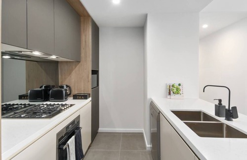 Wollongong CBD Apartment | Highview EscapeCentral Wollongong Panorama Living