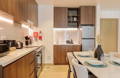 Dubai Apartment | HiGuests - La Cote B2