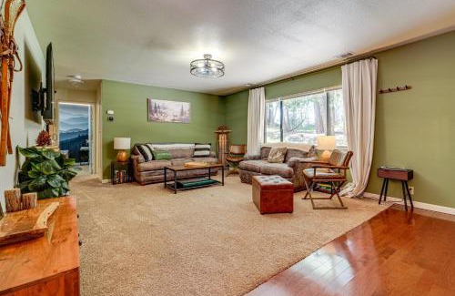 Alta House | Hike and Ski! Cabin 20 Mi to Soda Springs Mtn Resort