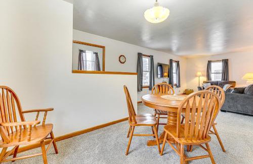 Lake Mills House | Hike, Fish and Boat Lake Mills Home with Yard