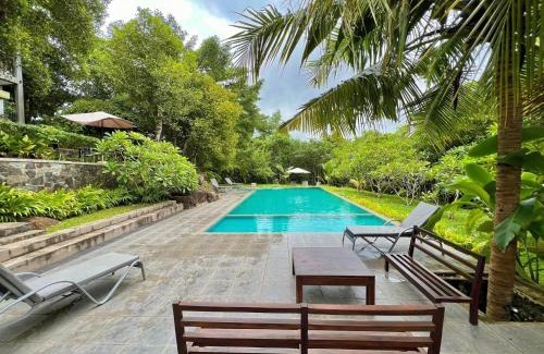 Hikkaduwa Hotel | Hikka Secret Lake Resort