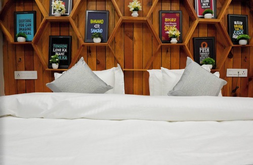 Sidhpur Hotel | Hill Sides Inn