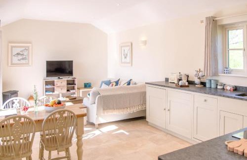 Woodbridge House | Hill Stables, Ufford