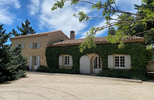 Blauvac House | Hill Top Stone House With Spectacular Views and saltwater pool Sleeping Up To 10