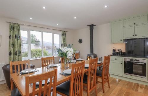 Ambleside House | Hillhead