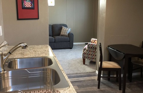 Helena Apartment | Hillsdale Hideaway - Centrally Located