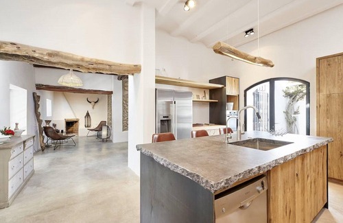 Sant Joan de Labritja Villa | Hillside villa with sea-views