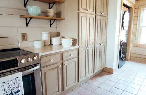 Baxter Cabin | Hilltop Cabin on Center Hill Lake