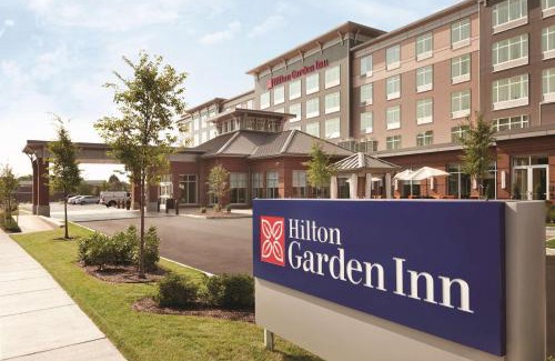 Harbor View - Orient Heights Hotel | Hilton Garden Inn Boston Logan Airport