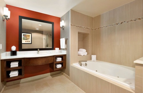 Fairbanks Hotel | Hilton Garden Inn Houston NW America Plaza