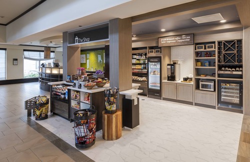 Fairbanks Hotel | Hilton Garden Inn Houston NW America Plaza