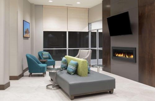 Aksarben - Elmwood Park Hotel | Hilton Garden Inn Omaha Aksarben Village