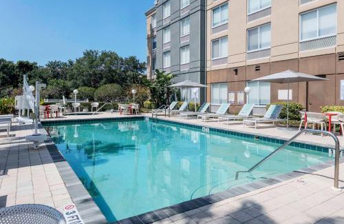 Ballentine Manor Estates Hotel | Hilton Garden Inn Sarasota-Bradenton Airport