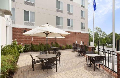 Calverton Hotel | Hilton Garden Inn Silver Spring White Oak