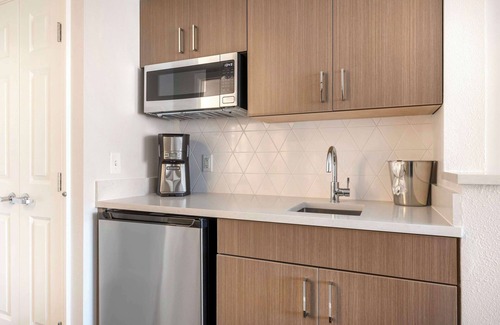 Las Vegas Resort | Hilton Grand Vacations Club Paradise Las Vegas