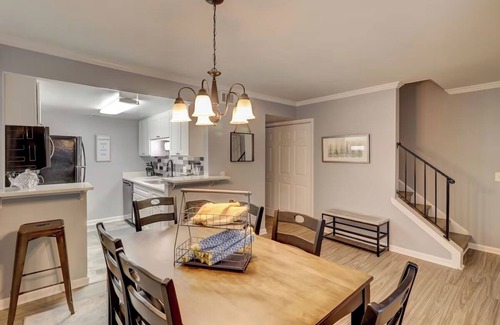 Palmetto Dunes Cottage | Hilton Head 2BR Townhouse Walk to Shops & Dining