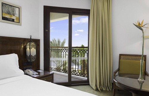 Luxor Resort | Hilton Luxor Resort & Spa