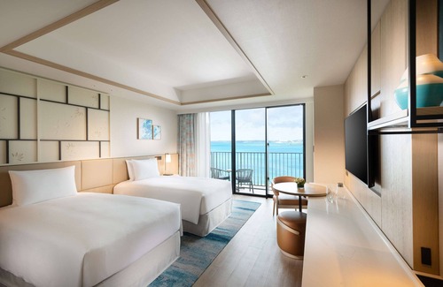 Miyakojima Resort | Hilton Okinawa Miyako Island Resort