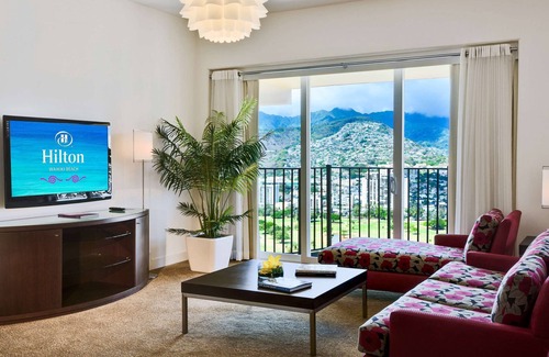 Waikiki Resort | Hilton Waikiki Beach Resort & Spa