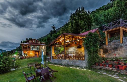 Mohal Hotel | Himalyan Kothi Kais
