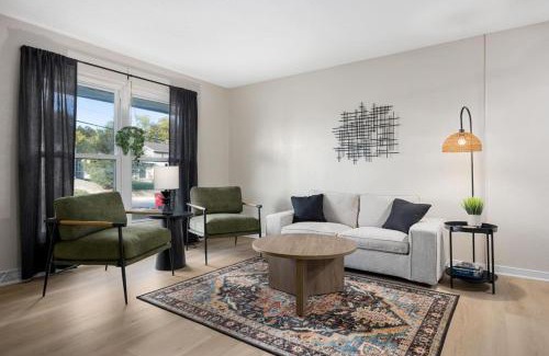 Peoria Heights House | Hines Haven - Unit 2 - Perfect BNB for YOU