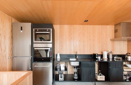 Doctores Apartment | Hip Minimalistic Loft at DIB in La Roma Norte