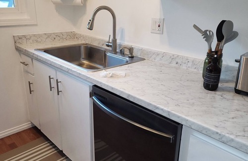 The Mesa Condo | Hip Palm Springs Condo minutes from Downtown, Casino, Hiking Trails, and more!