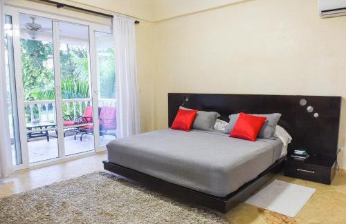 El Batey Apartment | Hispaniola Luxury Ocean Front Condo