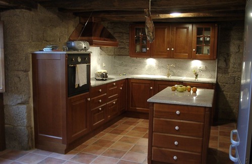 Parada de Sil House | Historic holiday home with pool ideal for families in the Ribeira Sacra