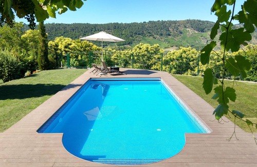 Parada de Sil House | Historic holiday home with pool ideal for families in the Ribeira Sacra