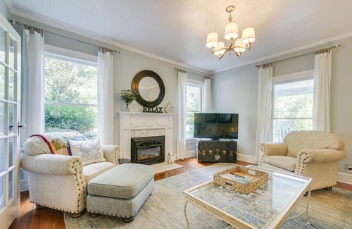 Bynum House | Historic and Charming Pittsboro Home with Fireplaces