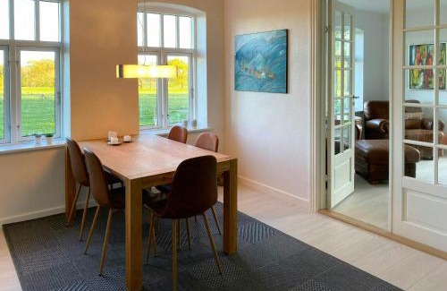 Branderup J House | Historic Cottage By The Lake In South Jutland